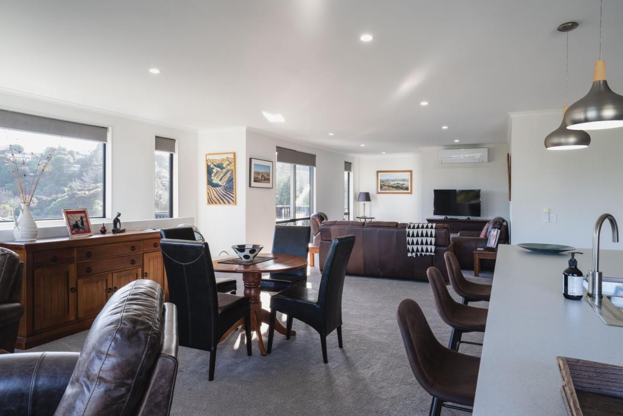 Modern Family Friendly Getaway Villa Dunedin Buitenkant foto